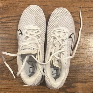 Nike Vapor 11 Woman sneakers New with out a box